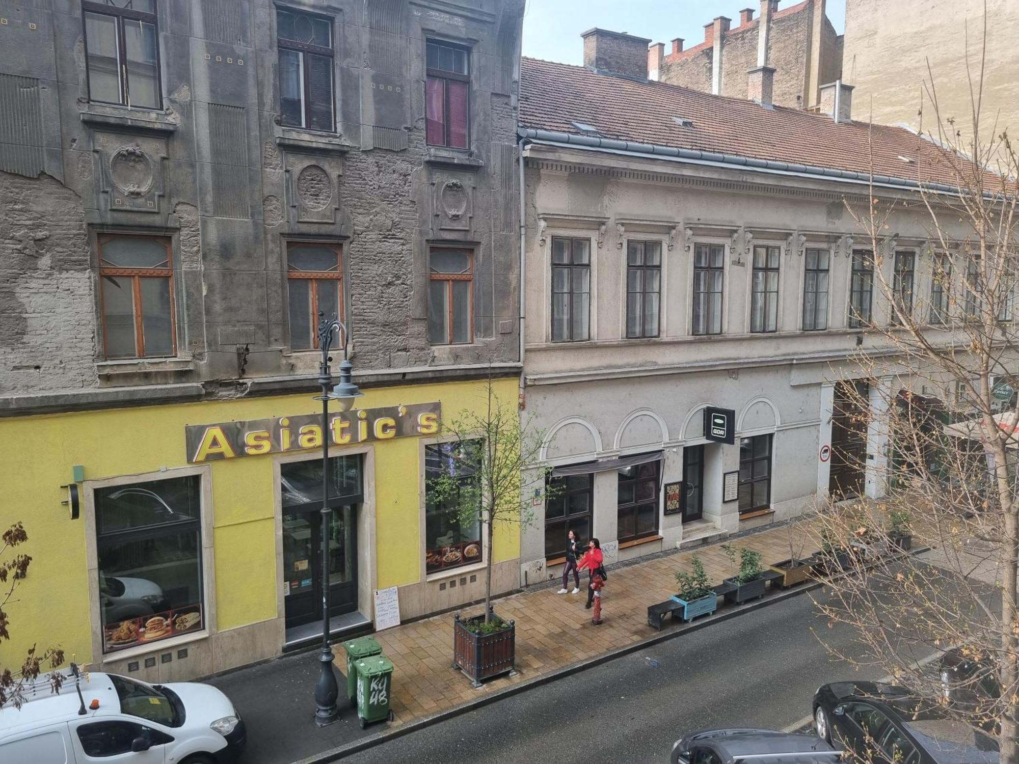 Connection Guesthouse, Budapest